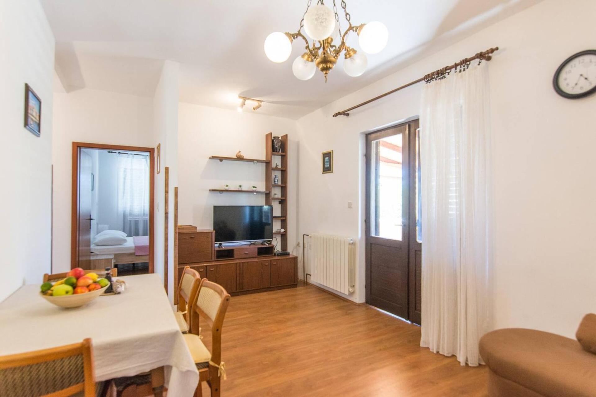 Apartments Kreso Biograd Na Moru Exterior photo